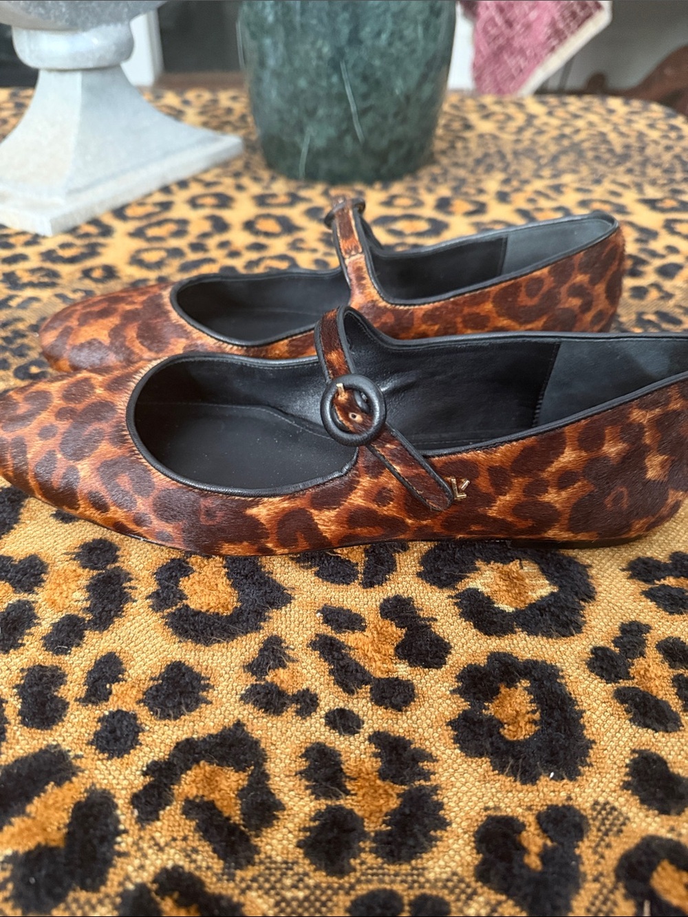 LARROUDE CALF HAIR BALLET FLATS SIZE 8.5